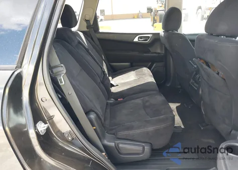 2015 Nissan Pathfinder S z USA, uszkodzony, nr VIN 5N1AR2MMXFC626032